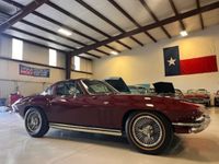 1965CorvetteStingray_1.jpeg
